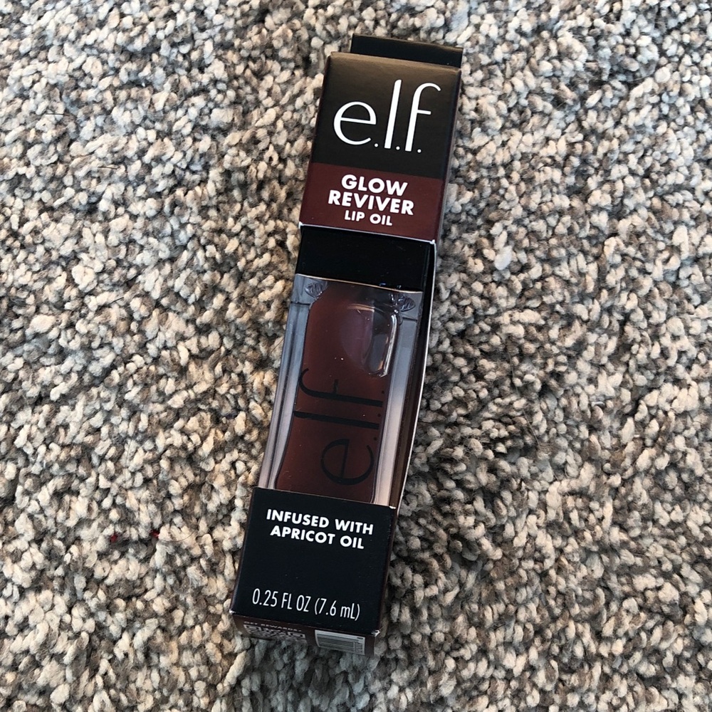 Glow Reviver Lip Oil - Infused with Apricot Oil
